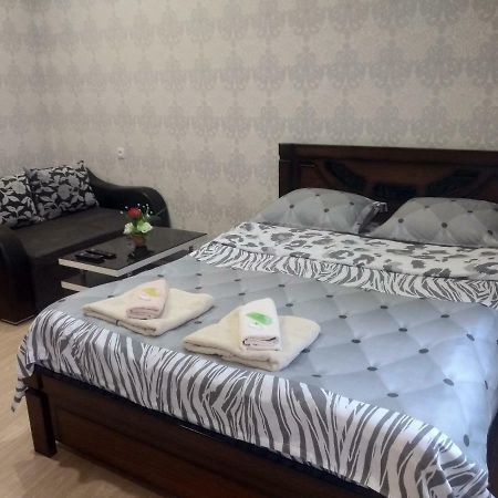 Emi&Mari Apartment Tbilisi Ngoại thất bức ảnh