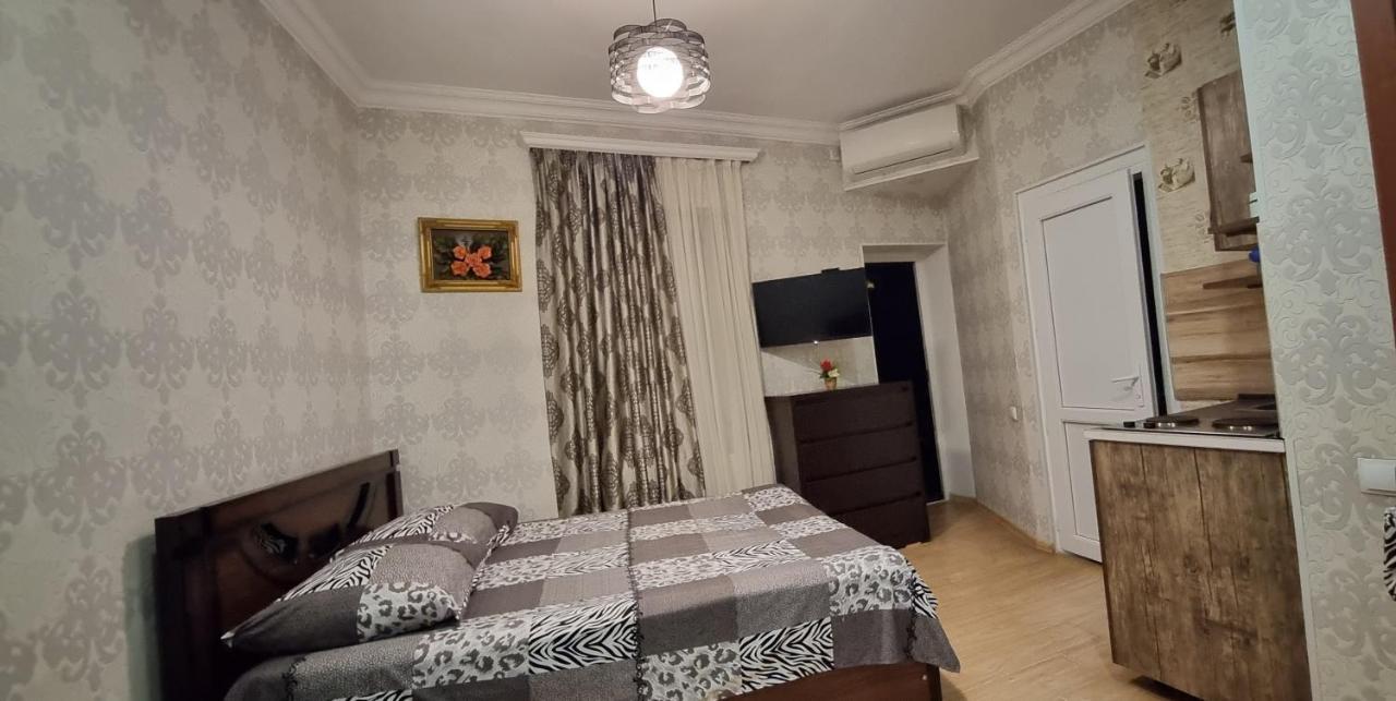 Emi&Mari Apartment Tbilisi Ngoại thất bức ảnh
